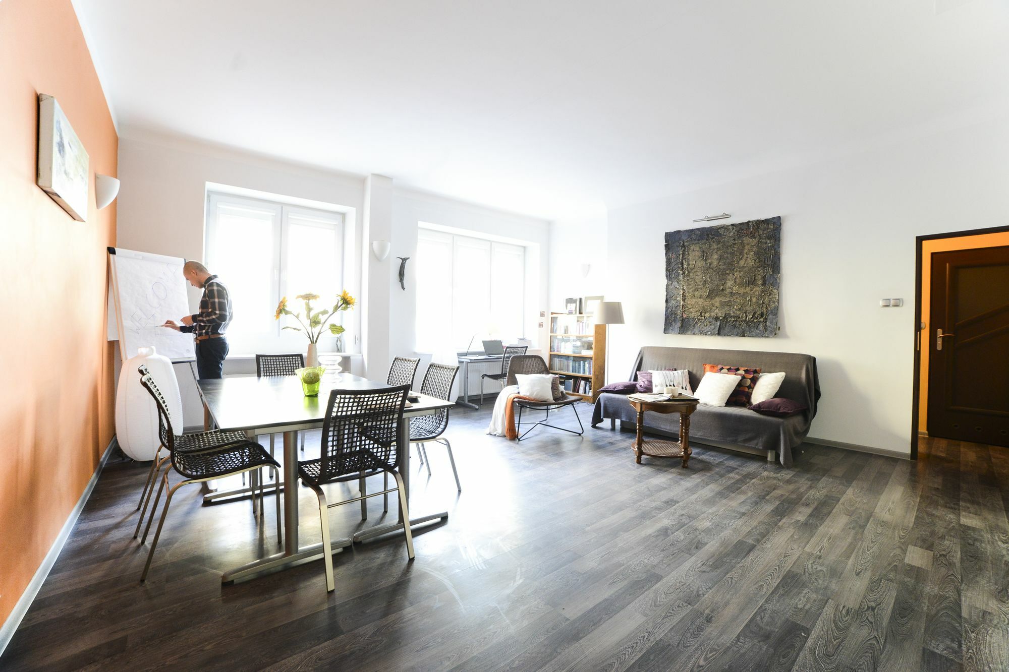 Apartment Next To Central Railway Station Warschau Buitenkant foto